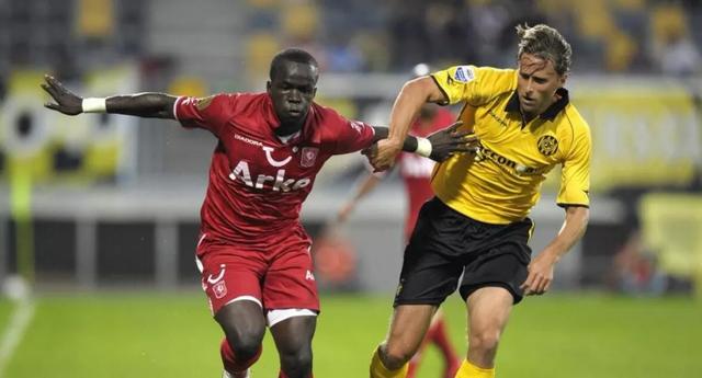 随着唐钱婷 随着唐钱婷