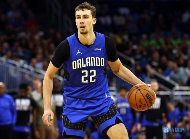 先时保持冷 先时保持冷