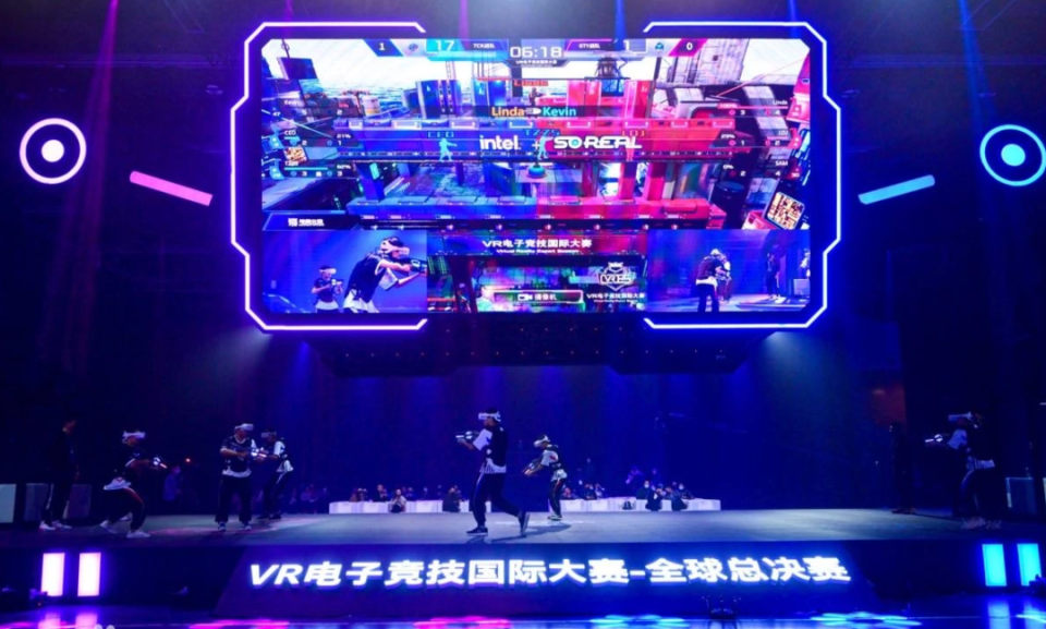 在牛仔效力 在牛仔效力