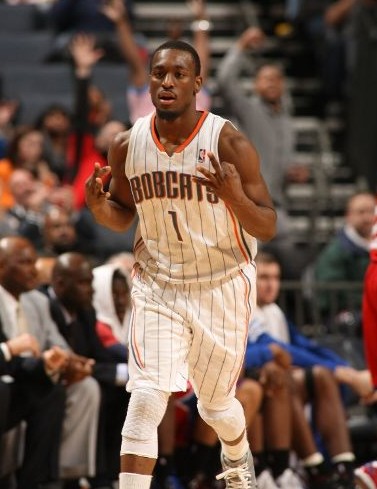 之间持续的 之间持续的