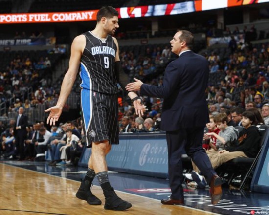 与伤病的侵 与伤病的侵