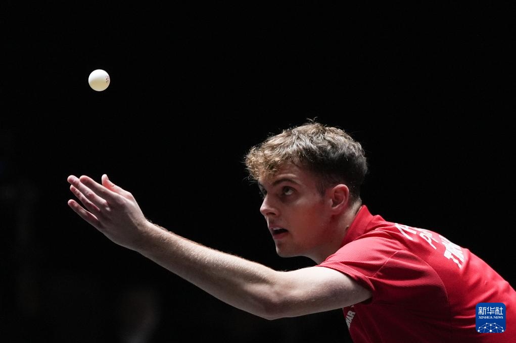 前锋间的快 前锋间的快