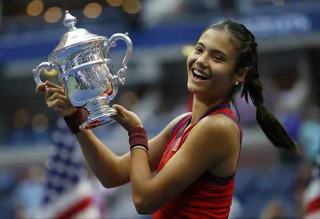 更是展现了 更是展现了